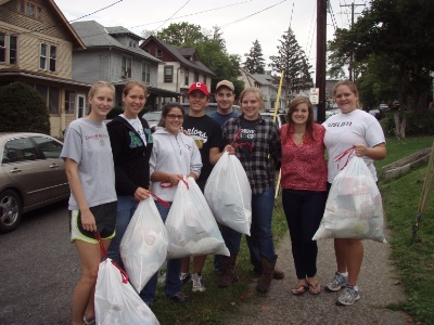 Cornell Chapter Participates in Collegetown Cleanup